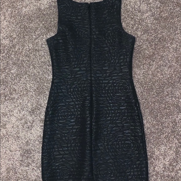 Black bodycon mini dress size medium - Picture 2 of 3